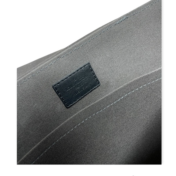 Louis vuitton  Damier Infini District MM crossbody - Picture 14 of 15